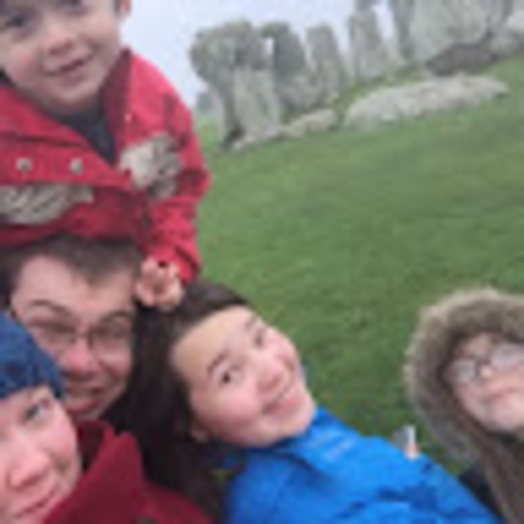 Meet your Posher, Amber - Picture 1 of 1